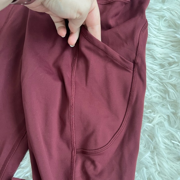 Lululemon Invigorate High-Rise Tight 25" Red Merlot w/ Pockets - Size 4 - Picture 5 of 9